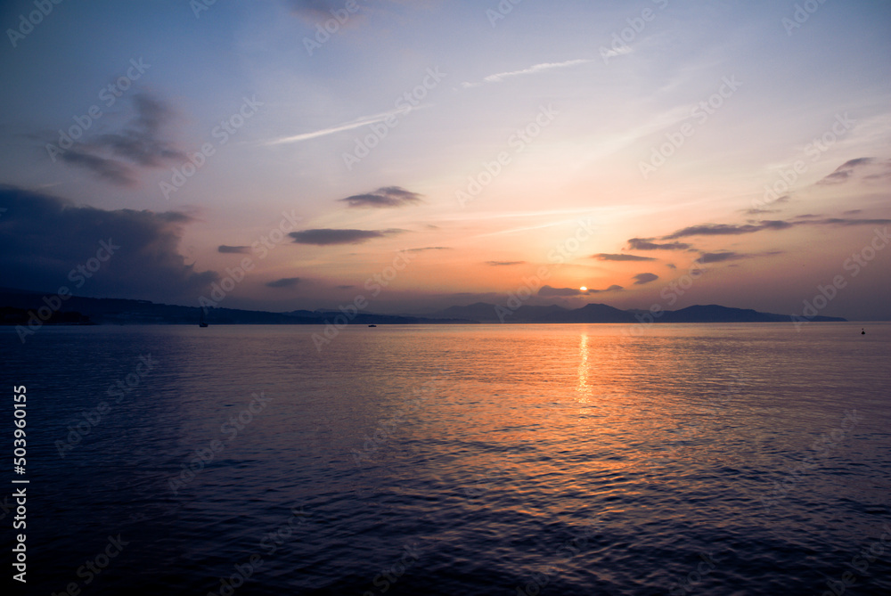 Fototapeta premium sunset over the sea