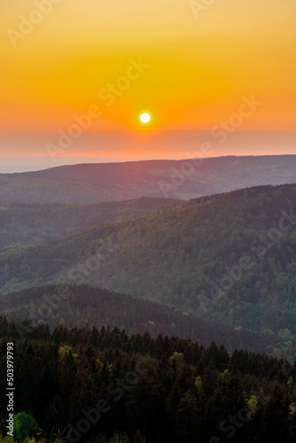 Fantastischer Sonnenunter auf den Höhen des Thüringer Waldes bei Floh-Seligenthal - Thüringen - Deutschland  photo