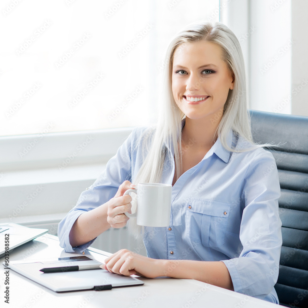 Young Woman Works at Home Office Using Computer. Workplace of Female Entrepreneur, Freelancer or Student. Remote Work and Education Concept. Young Woman Works at Home Office Using Computer. Workplace of Female Entrepreneur, Freelancer or Student. Remote Work and Education Concept.
