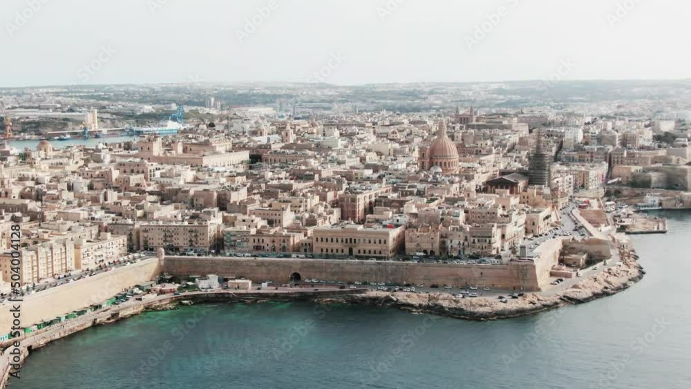 Cityscape of Valletta, Malta on a sunny afternoon Cityscape of Valletta, Malta on a sunny afternoon