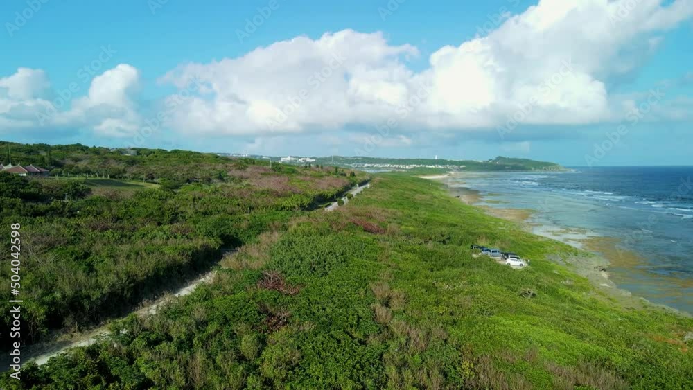 【空撮動画・沖縄】沖縄県米須海岸(スーサイド)を航空撮影② 【空撮動画・沖縄】沖縄県米須海岸(スーサイド)を航空撮影②