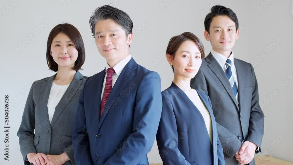 ビジネス・チーム ビジネス・チーム