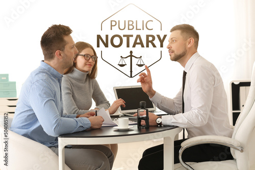 Couple visiting public nota...