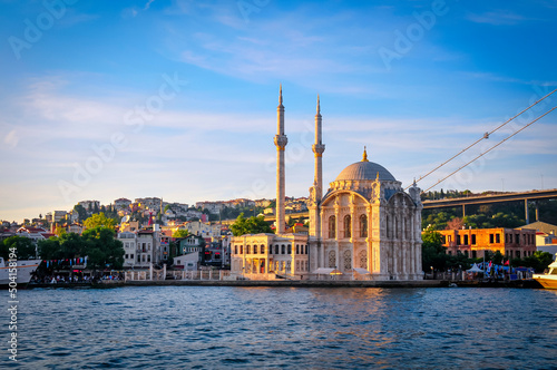 Büyük Mecidiye Mosque, or Ortaköy Mosque. © stdemiriz