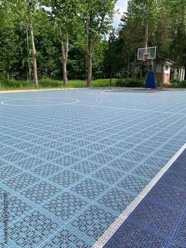 Photography 농구코트, 파란색 야외 농구 코트, 양재 시민의 숲, 한국, 서울, 서초구, 공원 / Basketball court, blue outdoor b