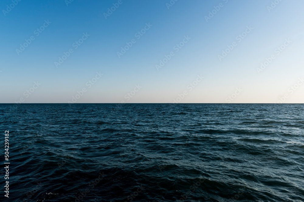 Obraz premium blue sky and sea