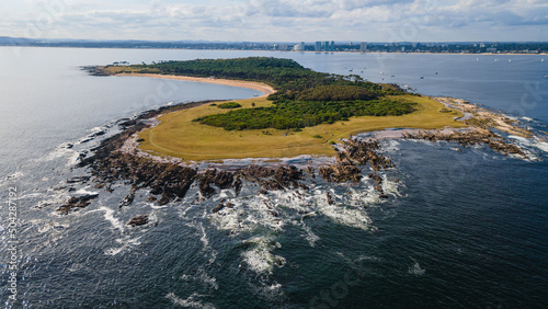 Vista aerea de la Isla Gorriti en Punta del Este, Uruguay en una tarde soleada. photo
