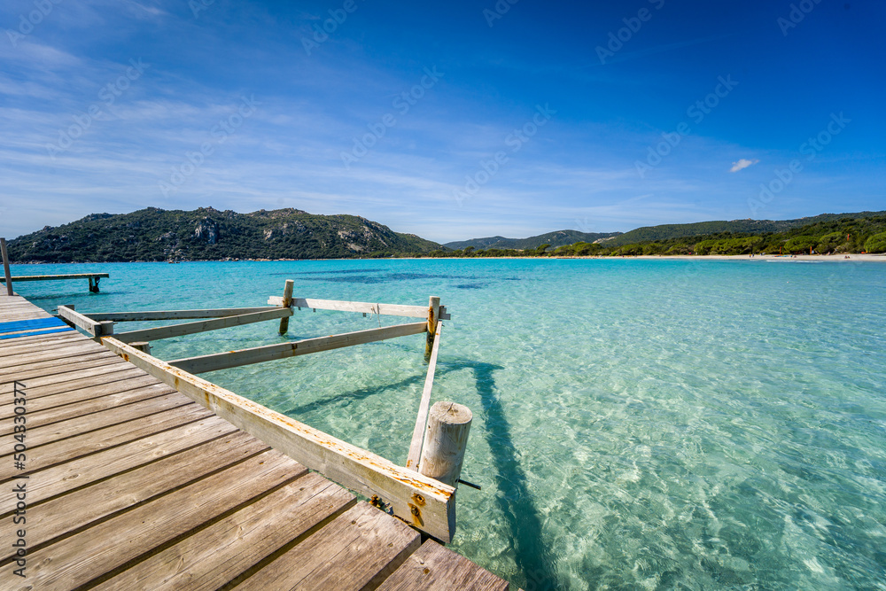 Paysage magnifique - Corse du sud - plage de Santa Giulia - ponton sur la mer turquoise
