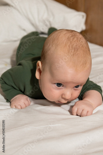 little baby learns to crawl