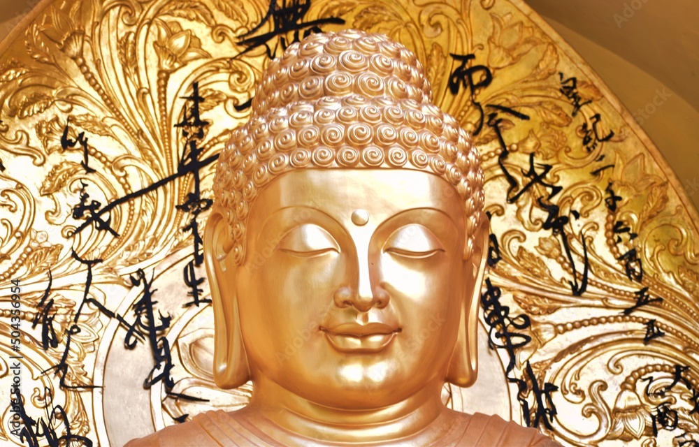 golden color buddha statue