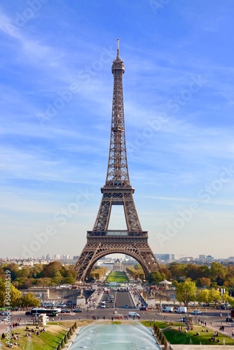 The Eiffel Tower in Paris © Mik
