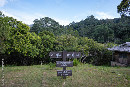 lamphun.thailand-18.12.2021:The Khun Than mountain range of the DoiKhun Than national park forms a natural boundary between the northern Lamphun and Lampang © Sumeth