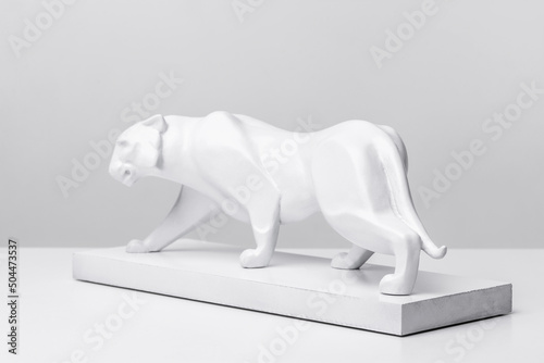White cat sculpture photo