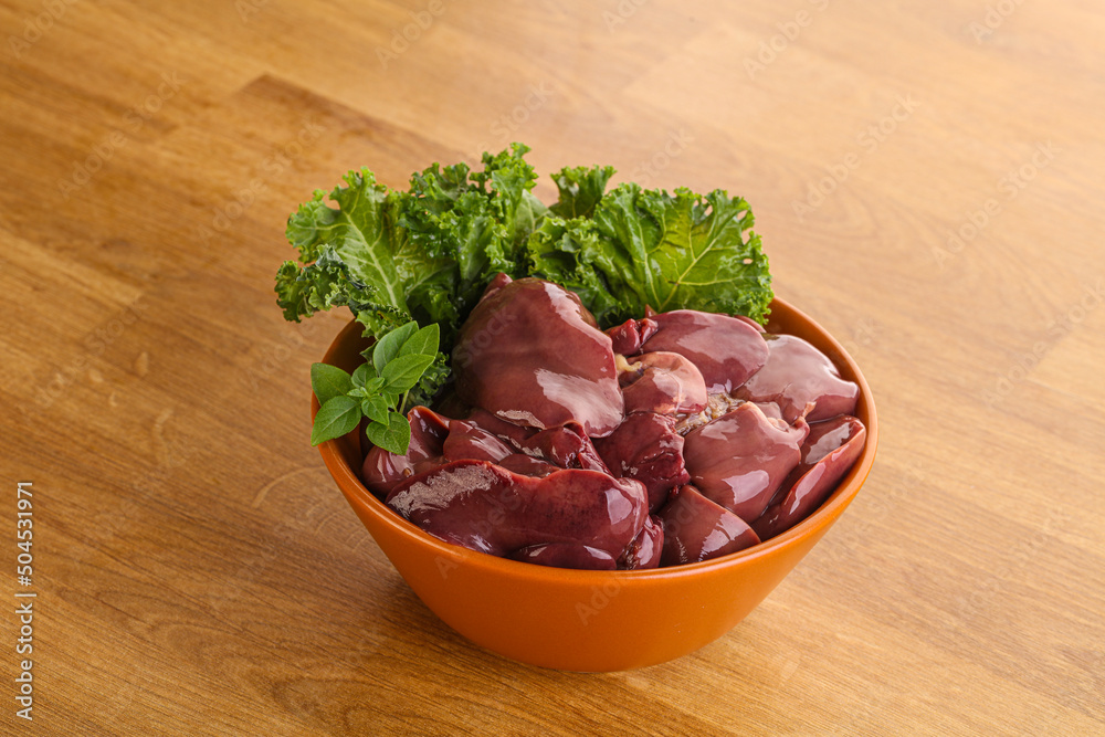 Raw chicken liver in the bowl