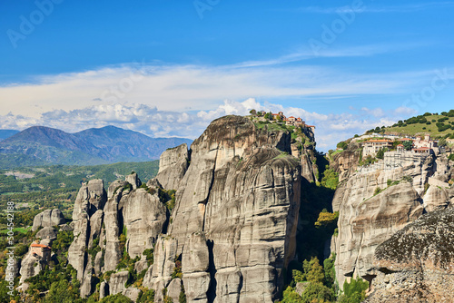 Obraz na płótnie meteora monastery on a sunny day in the mountains of greece w salonie