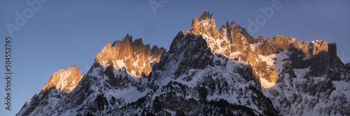 Pointy mountain range panorama photo