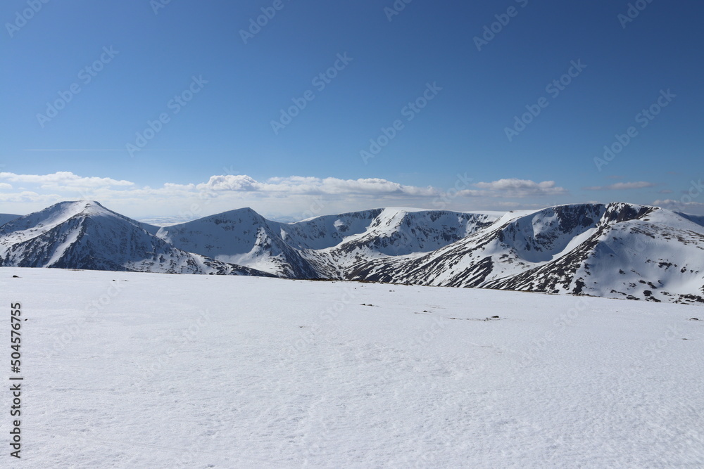 cairn toul and sgor an lochain uaine (the Angel's peak) and braeriach, cairngorms in winter