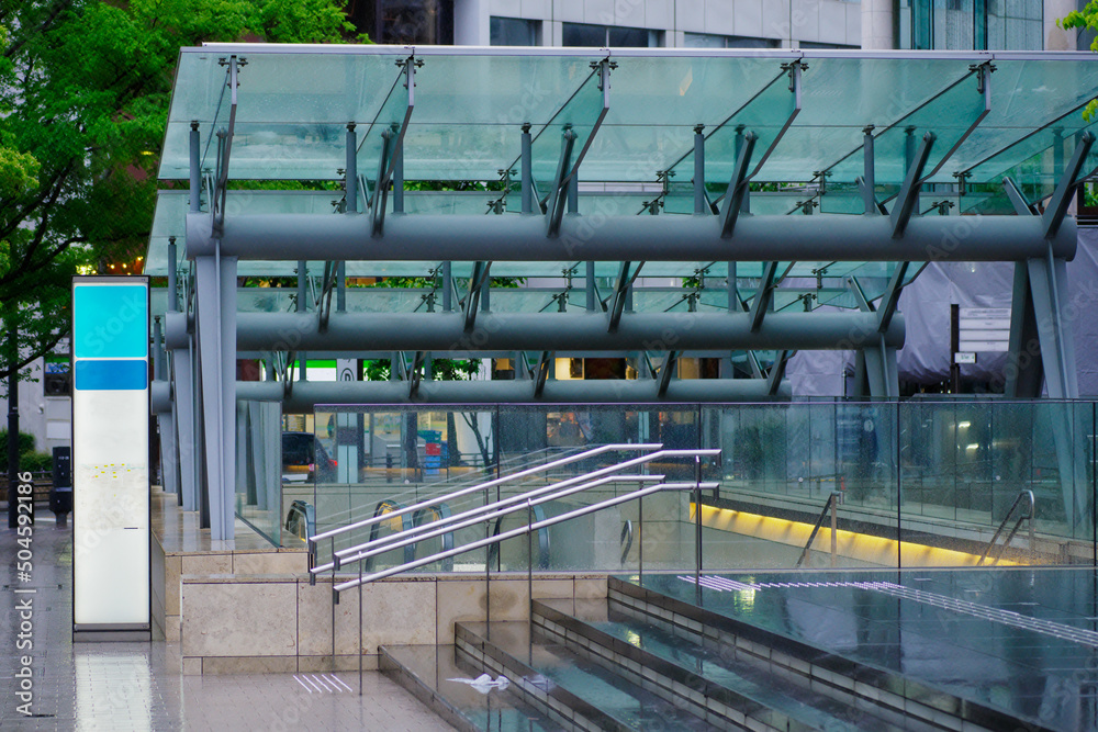東京港区赤坂駅前の風景 StockFoto Adobe Stock