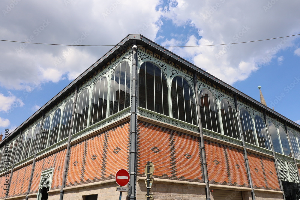 Les halles de Limoges, vue de l'extérieur, ville de Limoges, département de la Haute Vienne, France