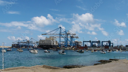 Foto freeport birzebbuga malta