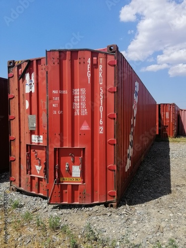 containers in the port
