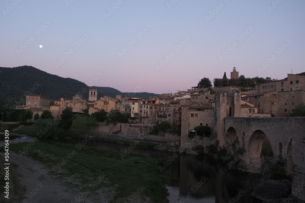 Fototapeta premium besalu