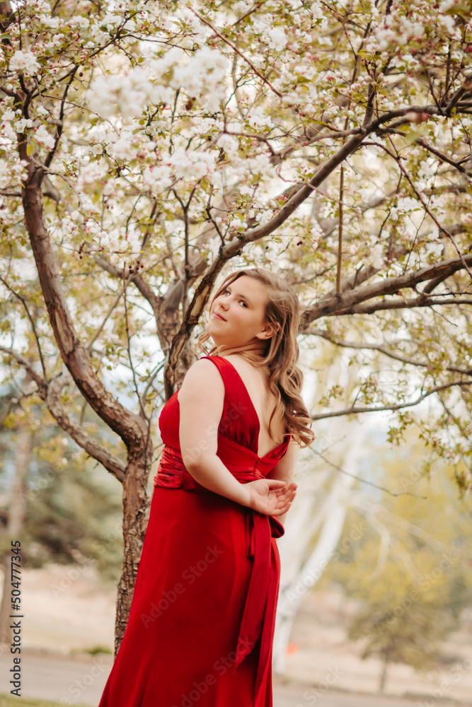 Red dress girl