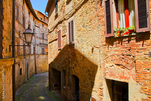 Fototapeta Naklejka Na Ścianę i Meble -  Panicale, borgo medievale fortificato sul lago Trasimeno. Umbria, Italia