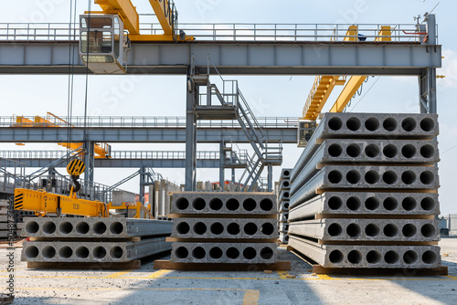 Photography hollow walls made of reinforced concrete in a finished product warehouse