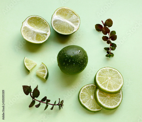 Fototapeta Fresh lime and mint