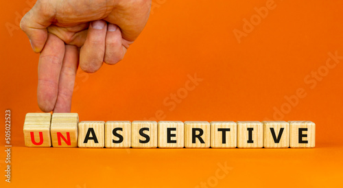 Bilde på lerret Assertive or unassertive symbol