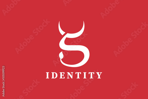 S bull Monogram Letter Logo Design © dwara