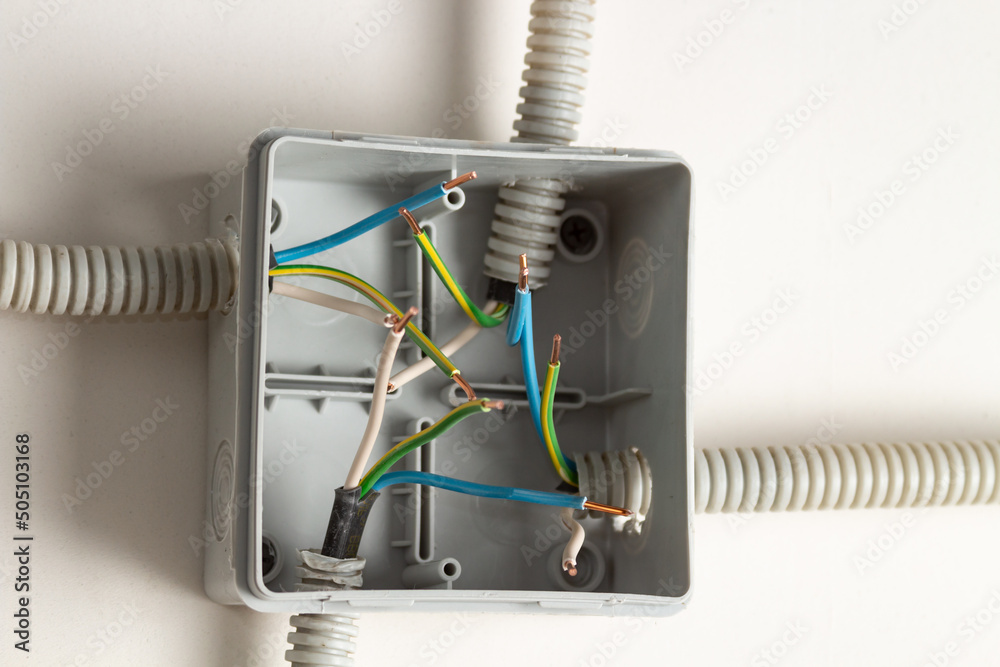 Junction box 2024 in wall