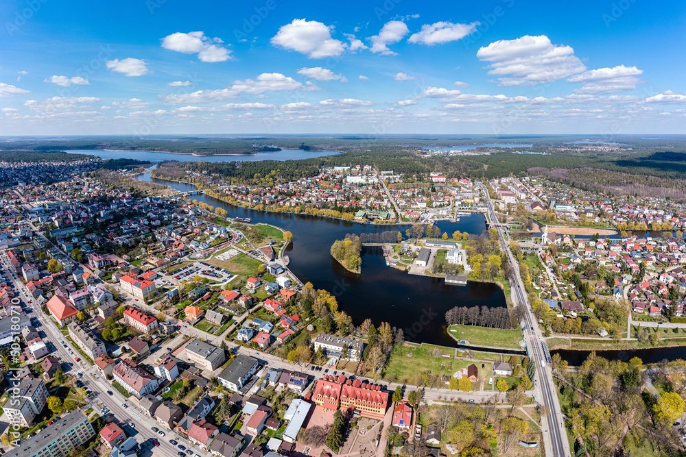 Obraz na płótnie Augustów, rzeka Netta i jezioro Necko, widok z lotu ptaka w salonie