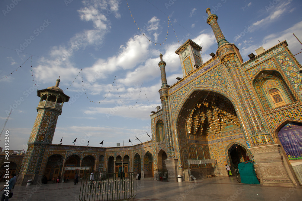 Fototapeta premium The shrine of Fatima al-Masumeh, Qom, Iran