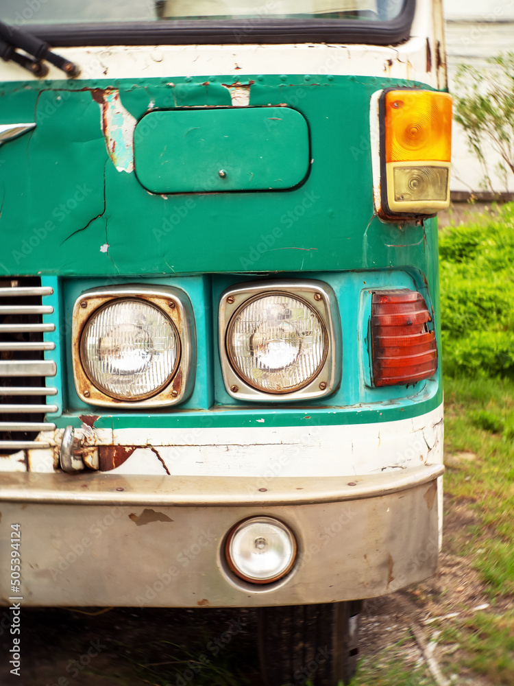 Green knuckle bus Green knuckle bus