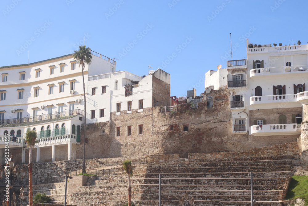 Obraz premium Traditional moroccan building in the old city of Tanger