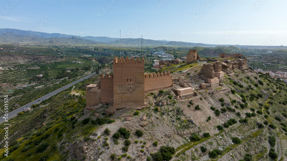 vistas del castillo o alcazaba de Tabernas en la provincia de Almería, España