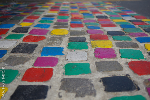 rue pavée de couleurs © Anthony SEJOURNE