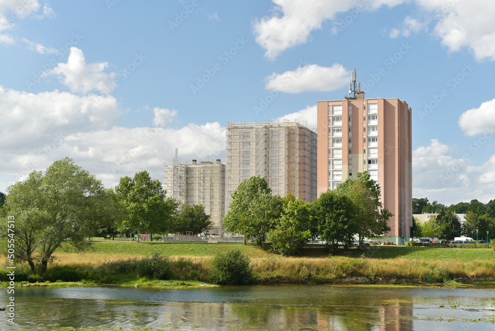 HLM en bord de rivière