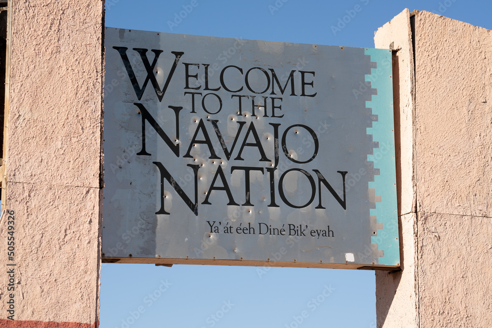 Navajo Nation Welcome Sign - obrazy, fototapety, plakaty 
