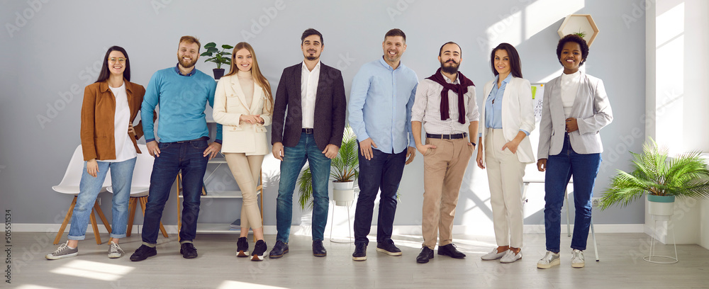 Φωτογραφία African american business people in creative light cozy office, successful mixed race men and women in formal clothes, leading business team stand together smiling