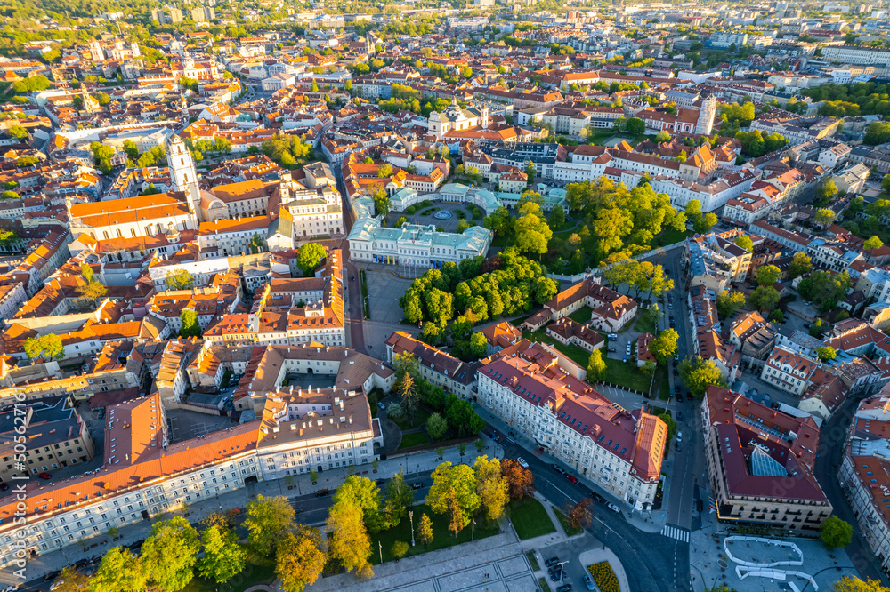 Aerial spring evening view in sunny Vilnius old town - obrazy, fototapety, plakaty 