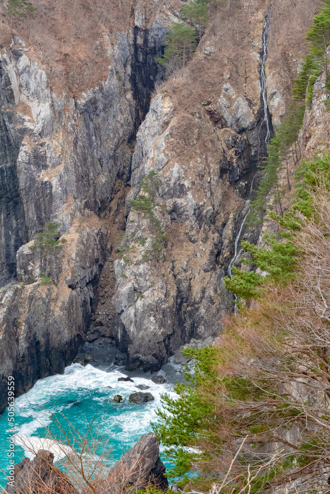 アンモ浦展望台　アンモ浦の滝