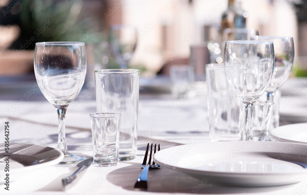 Table setting in a restaurant Table setting in a restaurant
