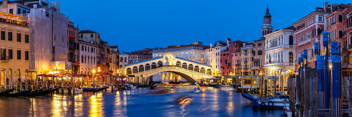 Plexiglas schilderij Rialtobrug Rialtobrug nachtpanorama Italië  © Markus Mainka