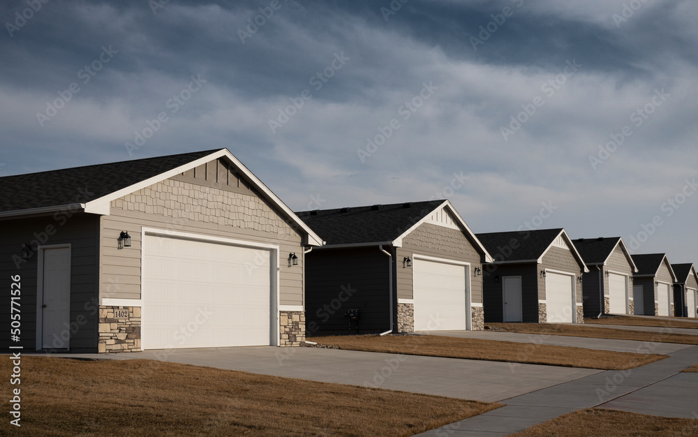 Φωτογραφία Cookie cutter new houses