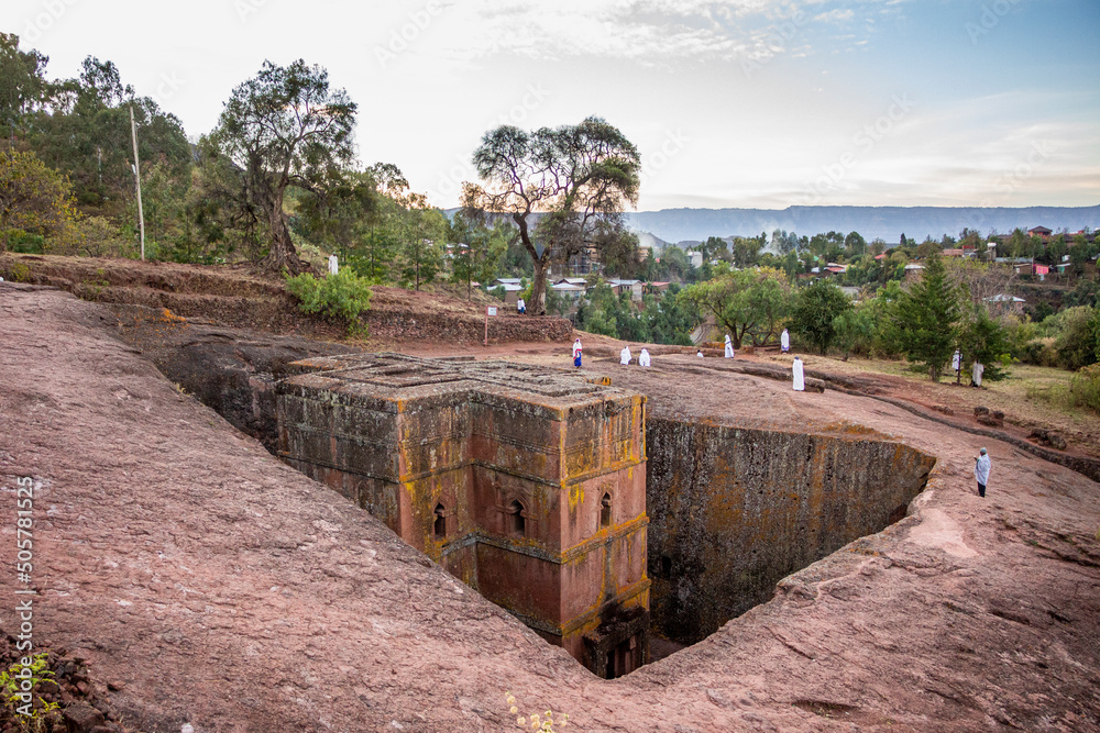 Φωτογραφία Biet Ghiorgis, Rock Hewn Orthodox Church in Lalibela in Ethiopia