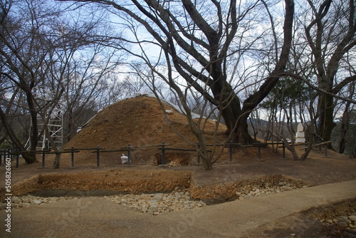 奈良の明日香村の中尾山古墳