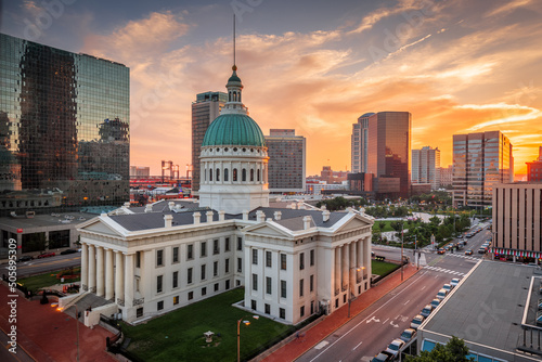 The old courthouse at dusk in downtown St. Louis, Missouri, USA photo
